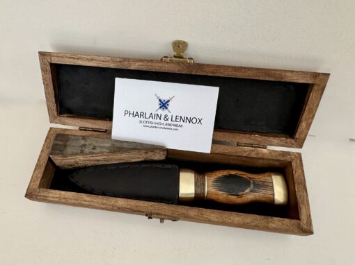 Brass Oak Scotch Whisky Barrel Damascus Sgian Dubh 005 - Pharlain & Lennox - Image 2